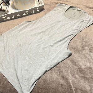 Lululemon Light Gray Men’s  Sleeveless Top- Size XL